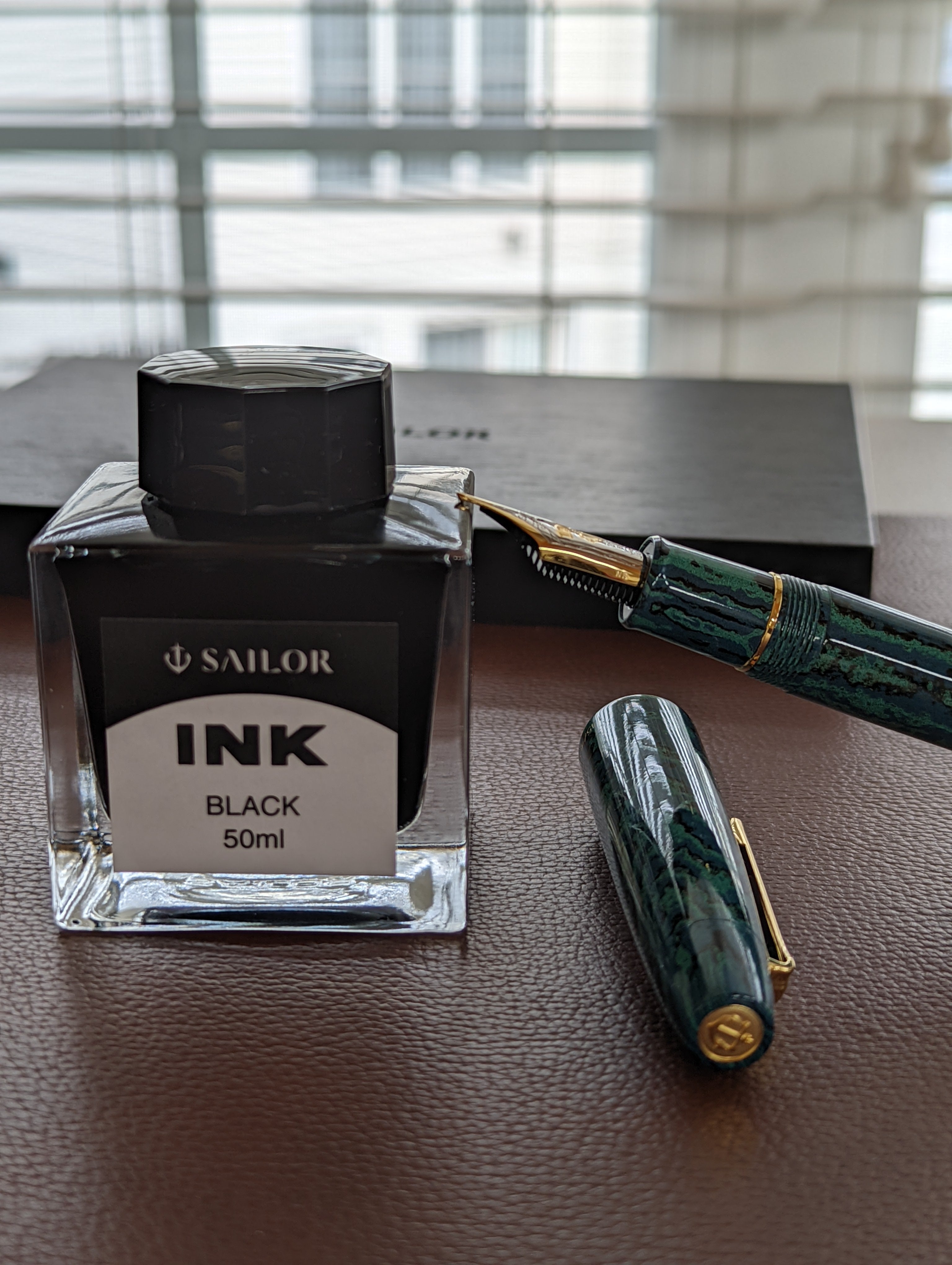 Sailor Fountain Pen - Naginata Togi - Green Echo ( RYOKKYO ) - Gold Trim - Bespoke Dealer Exclusive - Pen Boutique Ltd