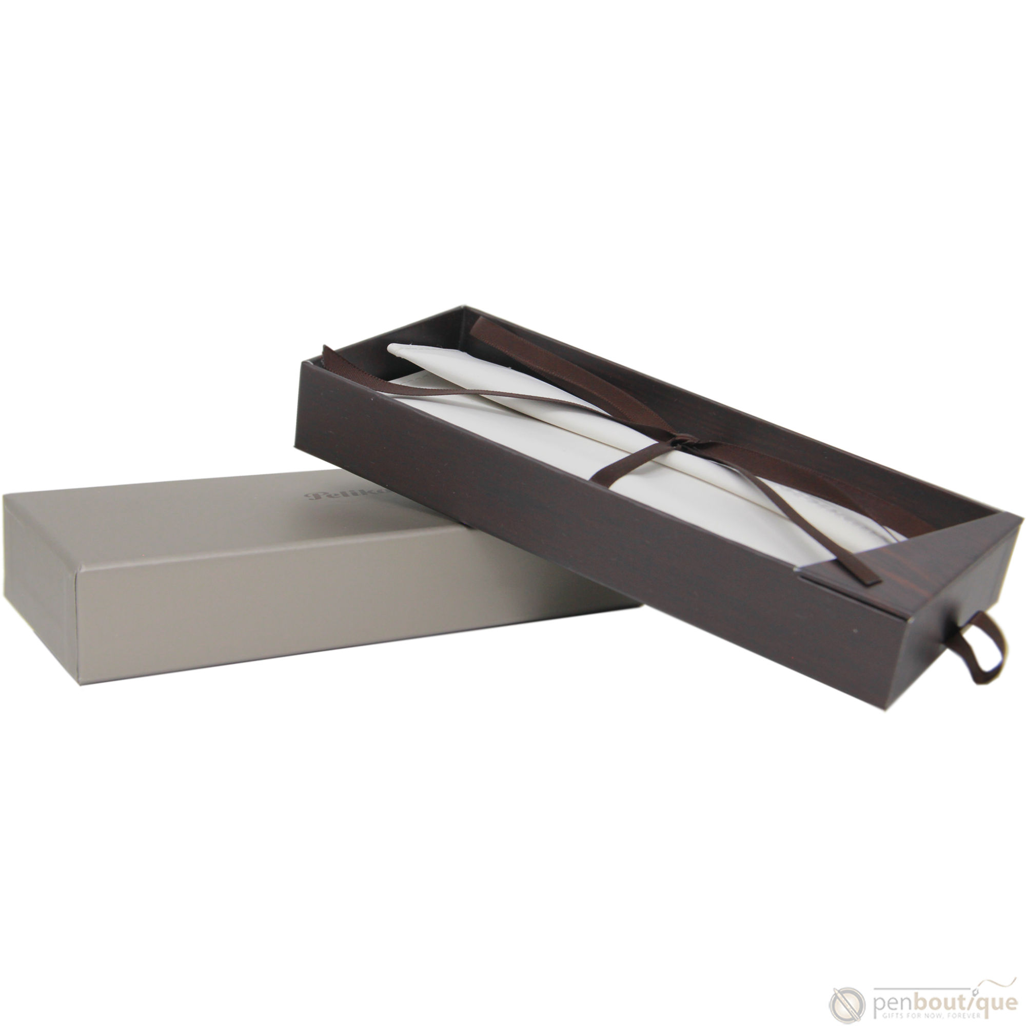 Pelikan Classic Fountain Pen - M205 Demonstrator (Special Edition)-Pen Boutique Ltd