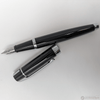 Sheaffer 300 Fountain Pen - Glossy Black Lacquer Medium - Pen Boutique Ltd