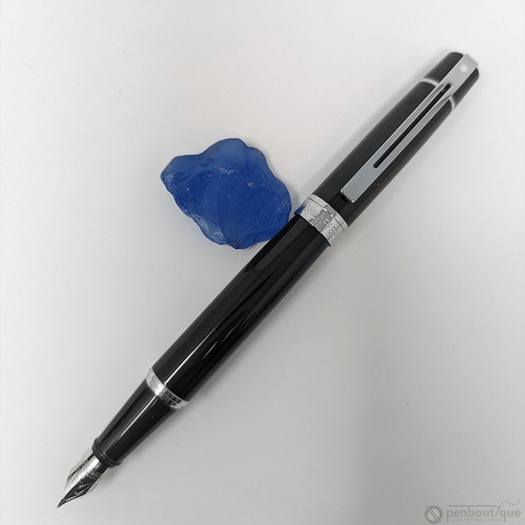 Sheaffer 300 Fountain Pen - Glossy Black Lacquer Medium - Pen Boutique Ltd