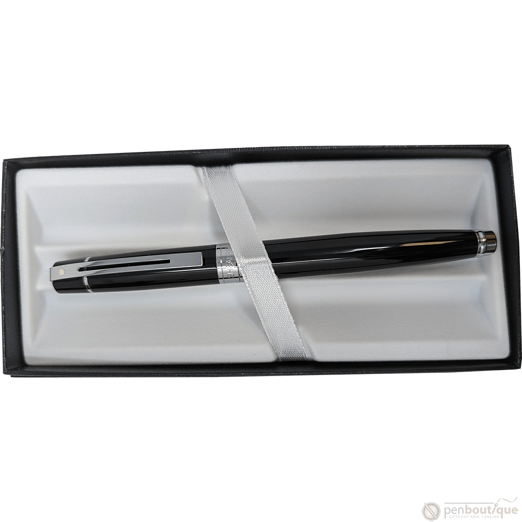 Sheaffer 300 Fountain Pen - Glossy Black Lacquer Medium - Pen Boutique Ltd
