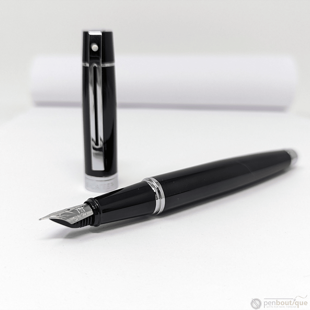 Sheaffer 300 Fountain Pen - Glossy Black Lacquer Medium - Pen Boutique Ltd
