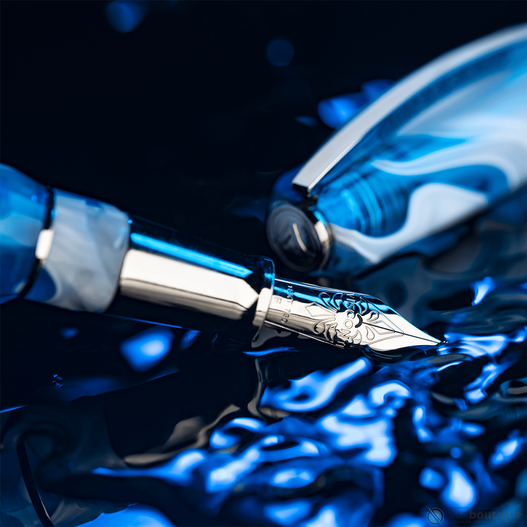 Visconti Opera Master Oversize Fountain Pen - Antarctica (Limited Edition) - Pen Boutique Ltd