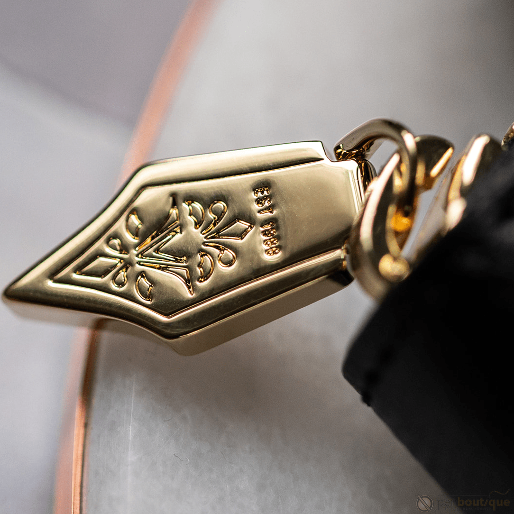 Visconti VSCT Six Pen Holder - Pen Boutique Ltd