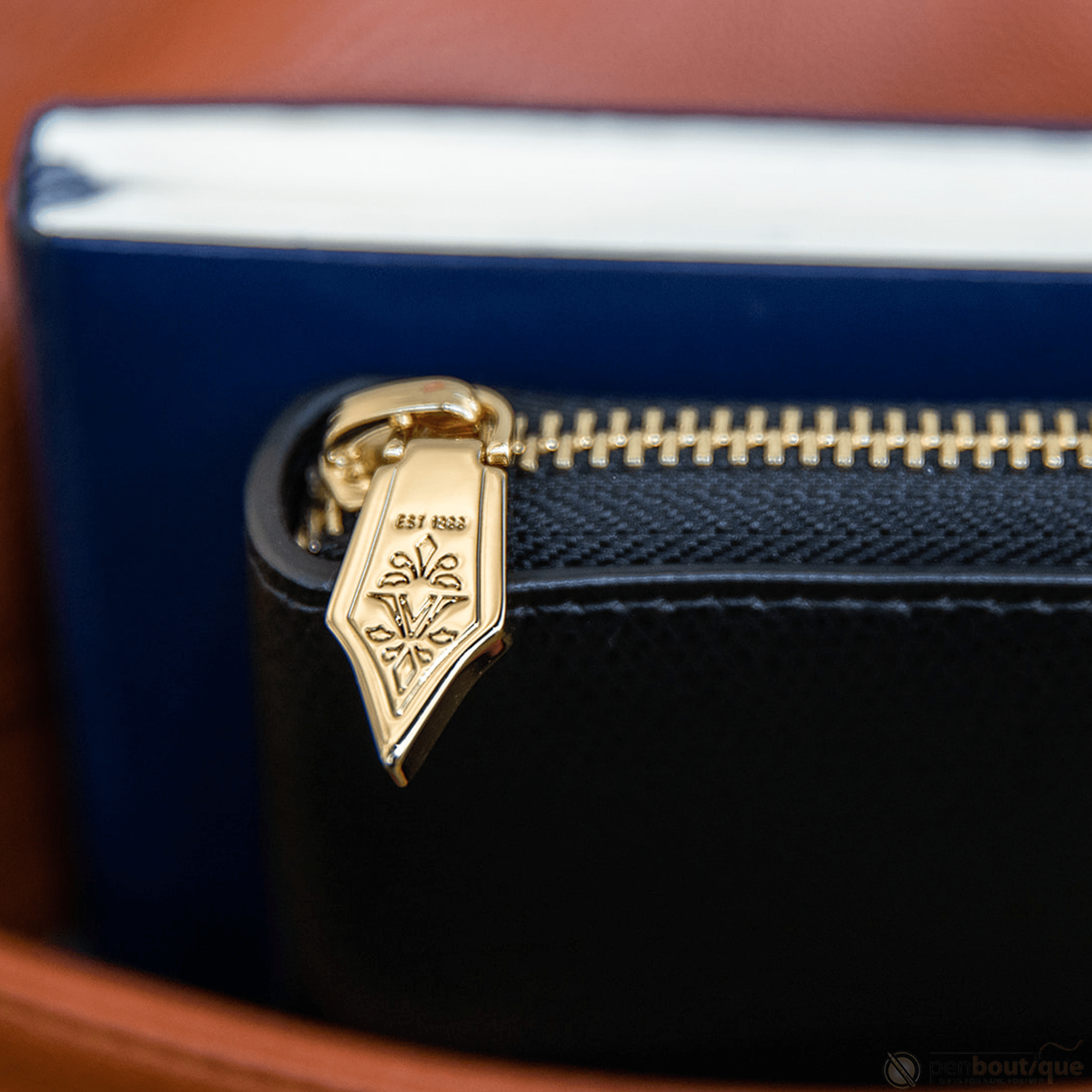 Visconti VSCT Six Pen Holder - Pen Boutique Ltd