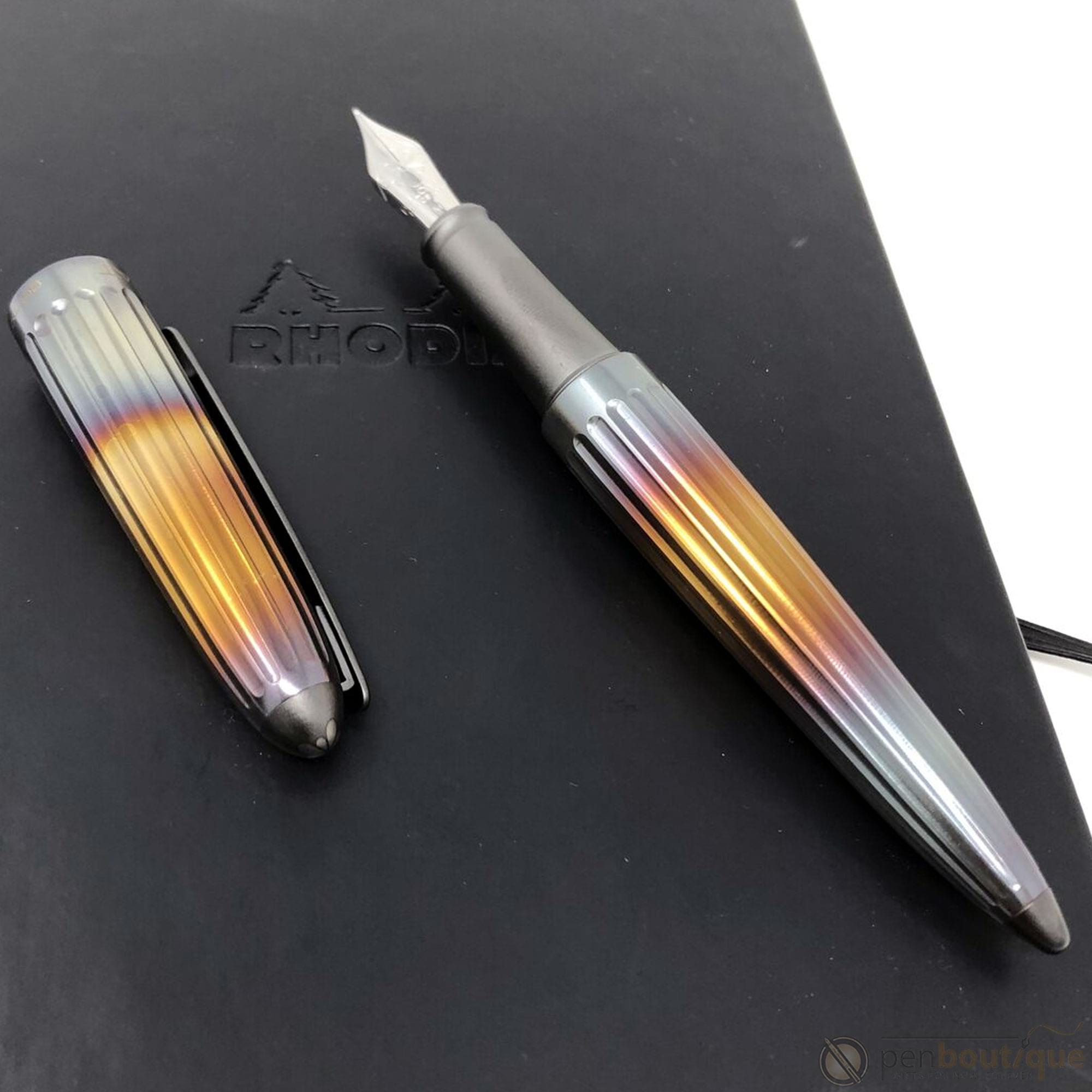 Diplomat Aero 14K Fountain Pen - Flame-Pen Boutique Ltd