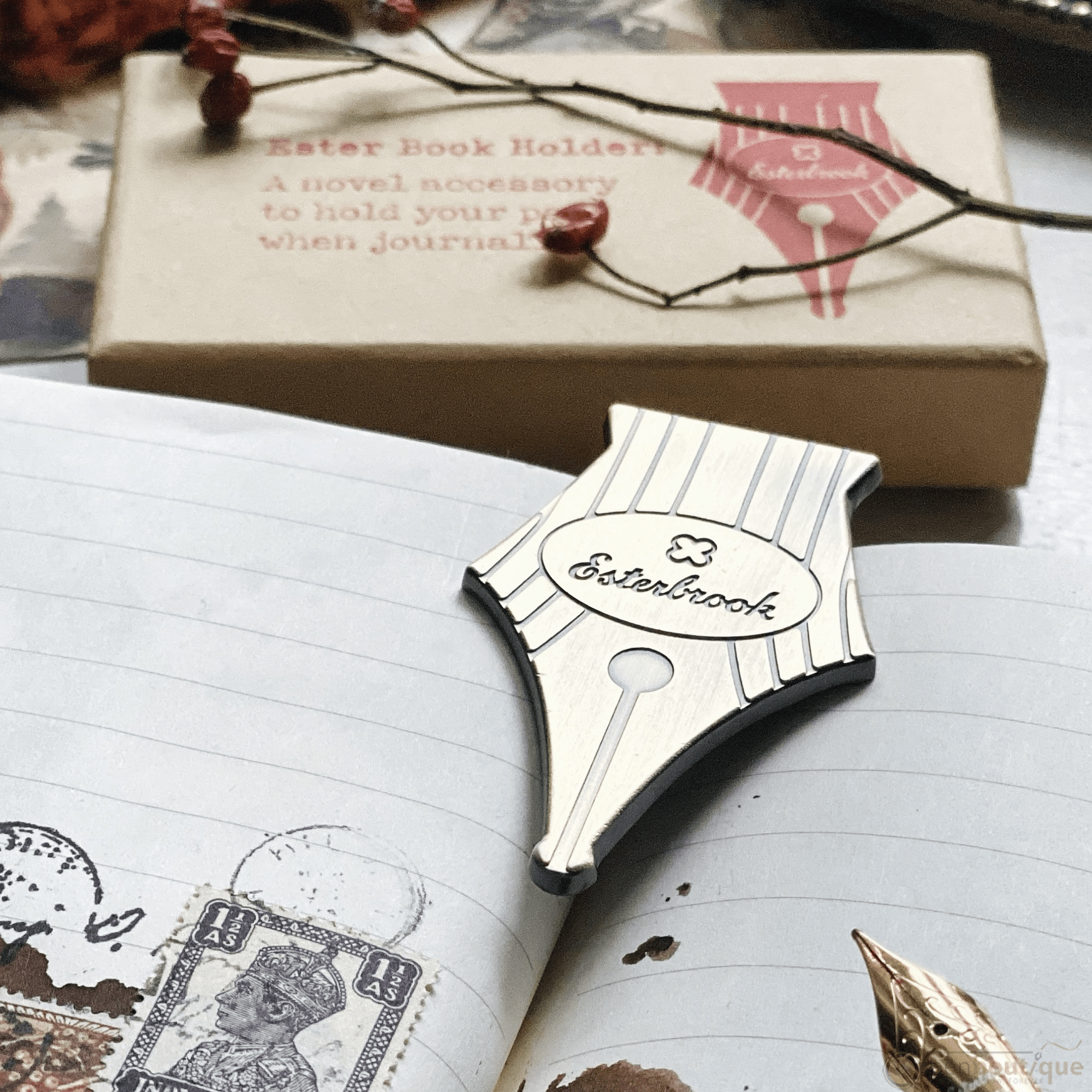 Esterbrook Book Holder - Ester - Pen Boutique Ltd