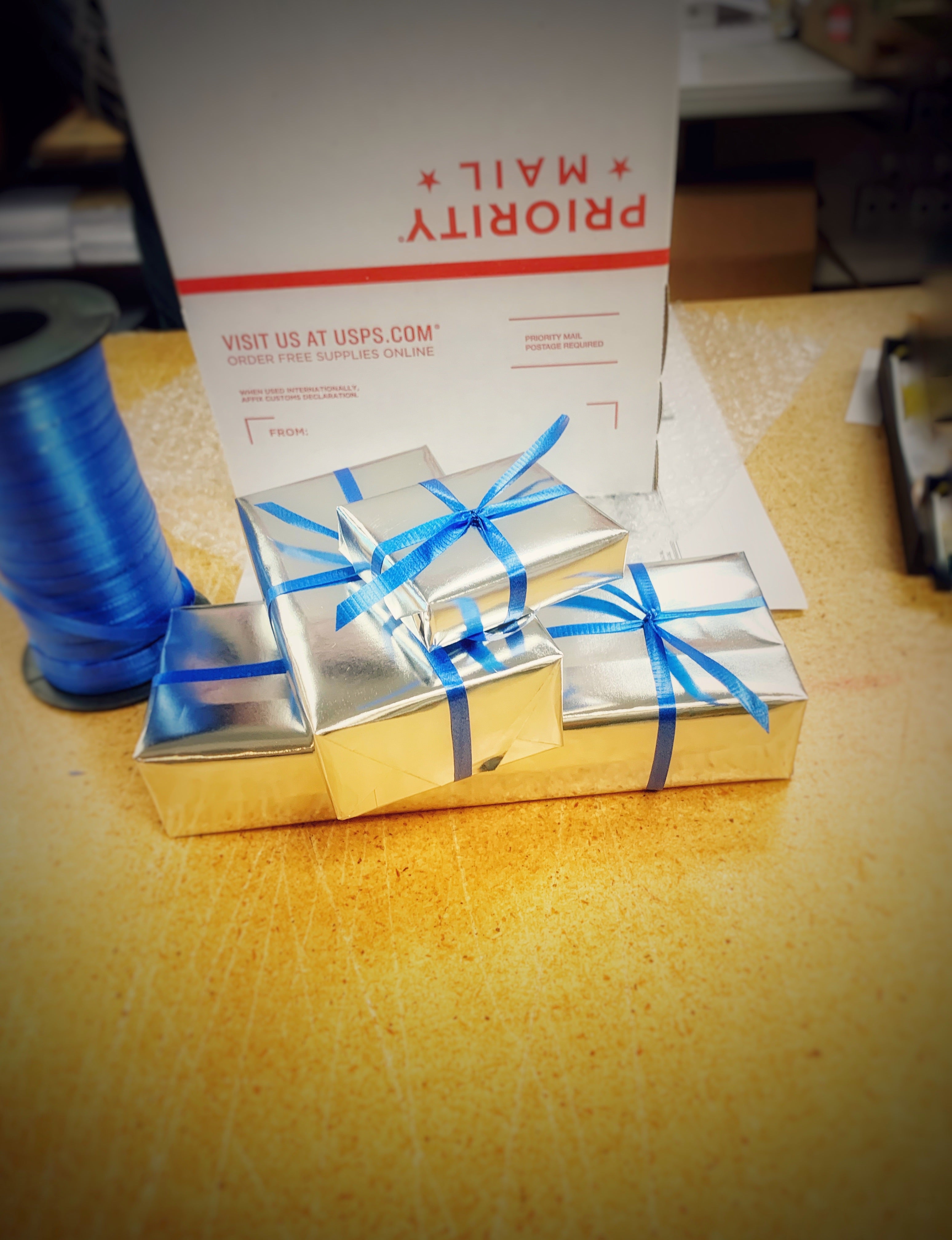 Gift Wrap - Pen Boutique Ltd