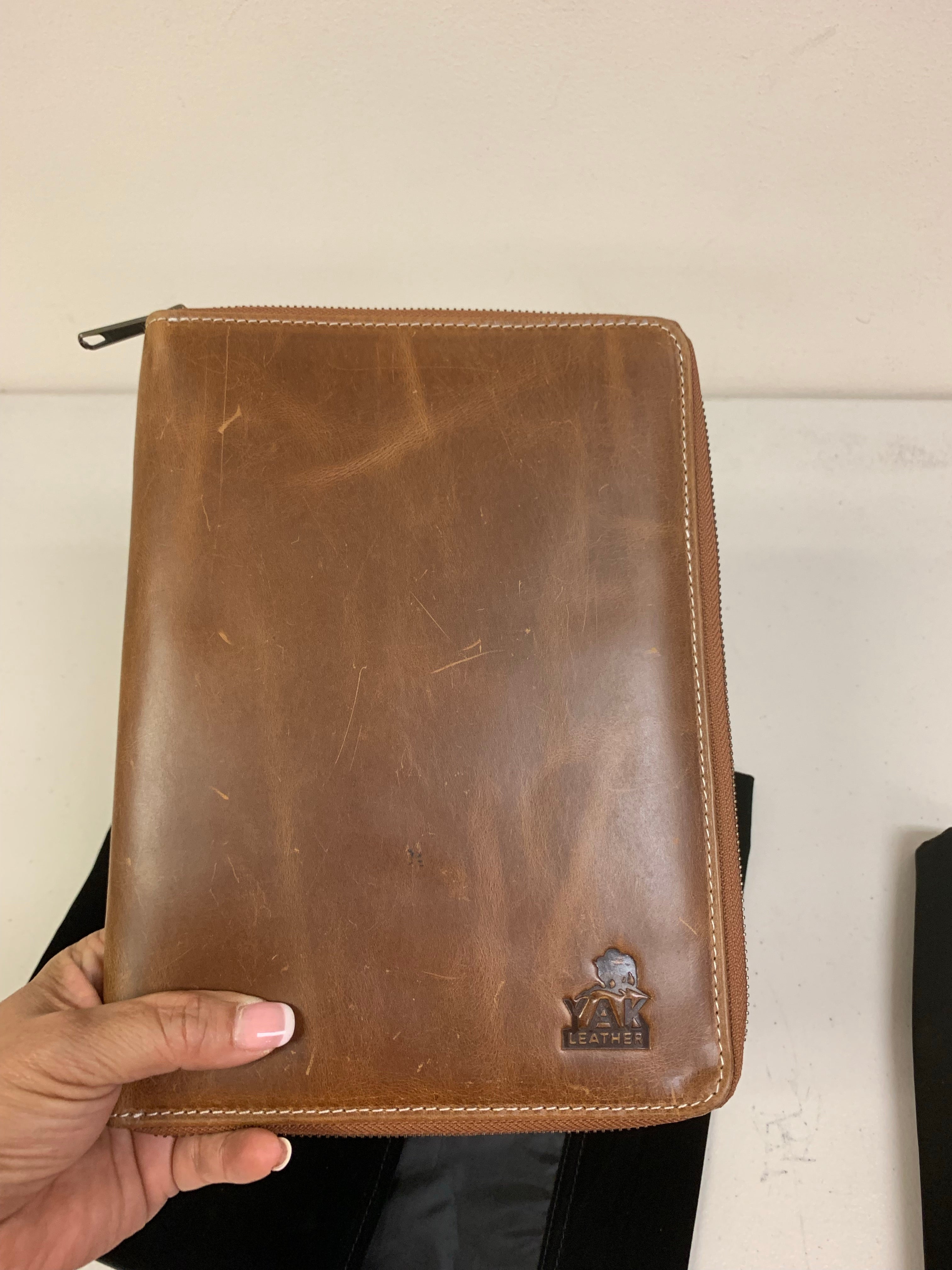 Pen Boutique Yak Leather A5 Zipped Folio - Crazy Horse - Tan - Pen Boutique Ltd
