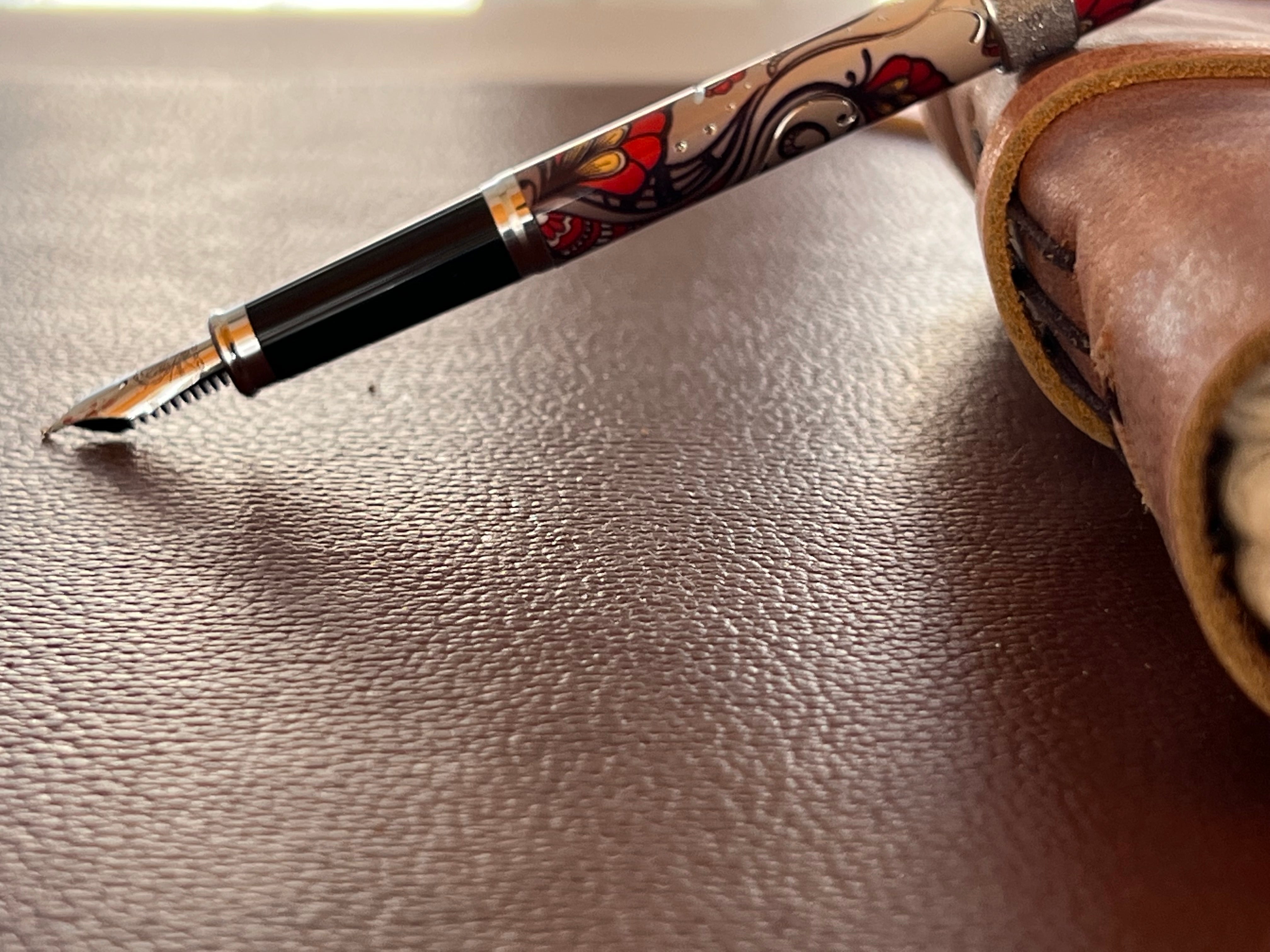 Cross Botanica Fountain Pen - Red Hummingbird - Pen Boutique Ltd