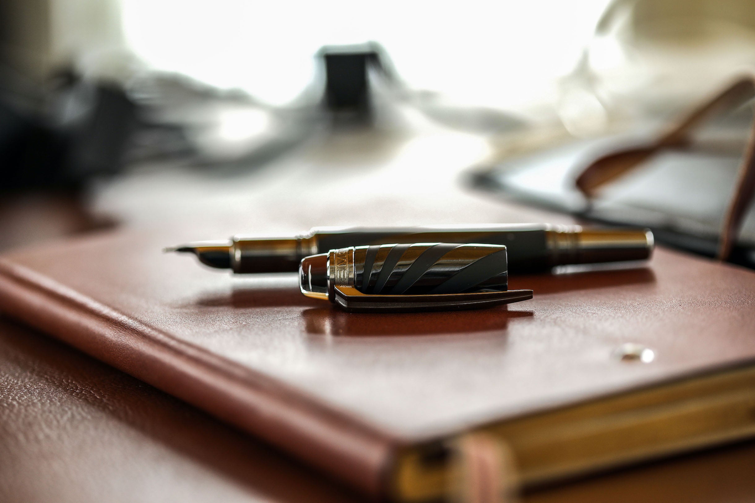 Montblanc StarWalker Fountain Pen - Dynamic Ceramic Black - Pen Boutique Ltd