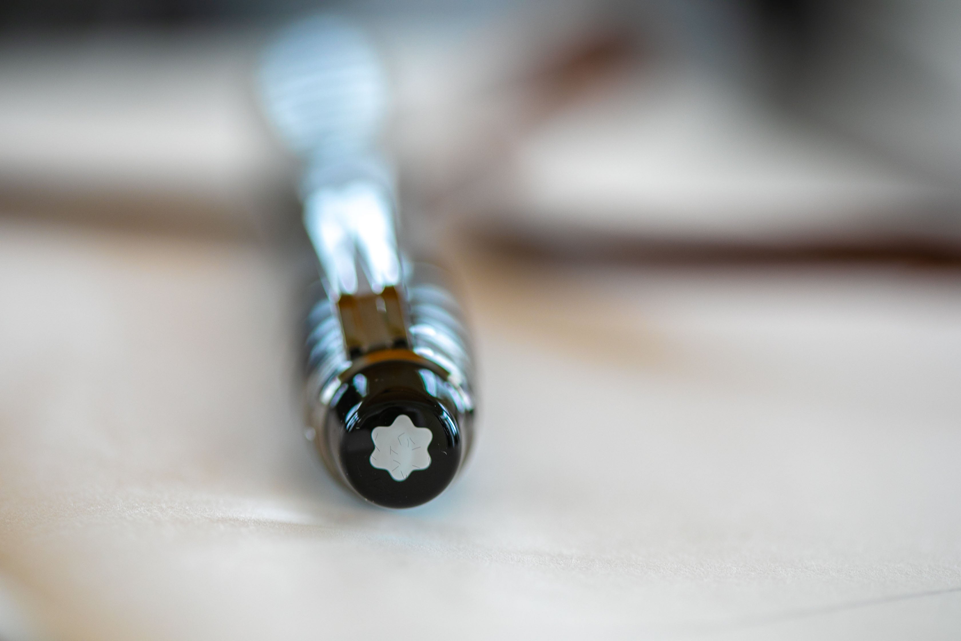 Montblanc StarWalker Fountain Pen - Dynamic Ceramic Black - Pen Boutique Ltd